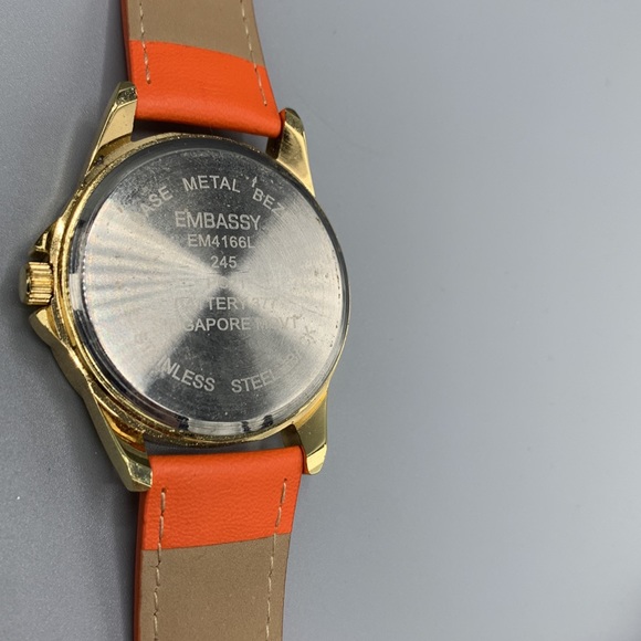 embassy floral watch - Picture 5 of 5